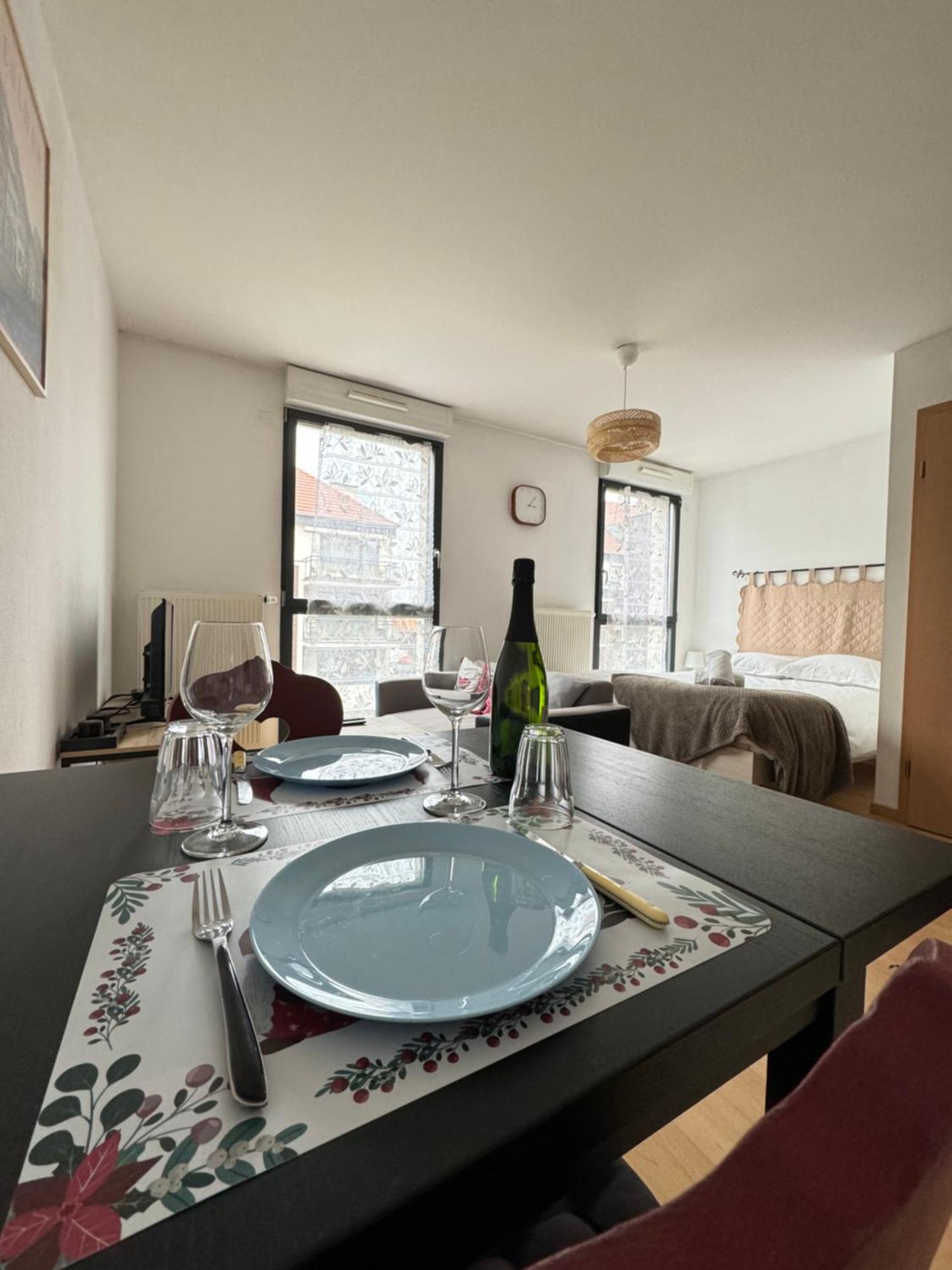 Le "Petit Colmarien" A 1Mn Du Centre Apartment Luaran gambar